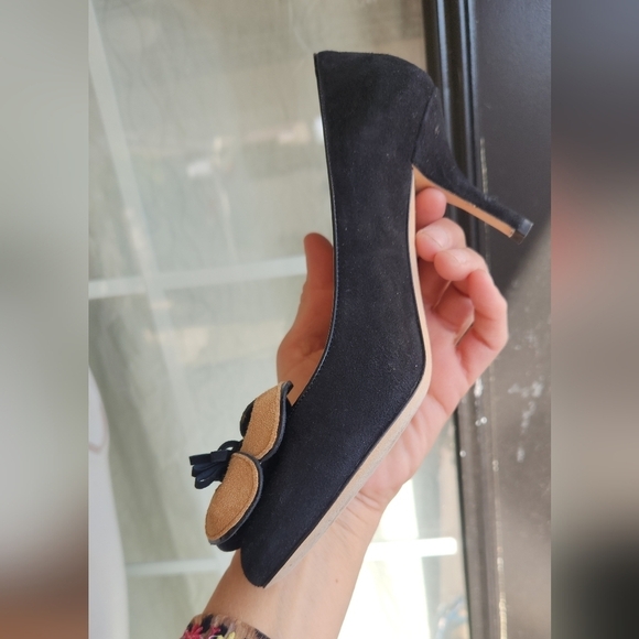 Kate Spade New York BLACK SUEDE LEATHER Montana Heels Floral Toe Accent - Picture 5 of 8